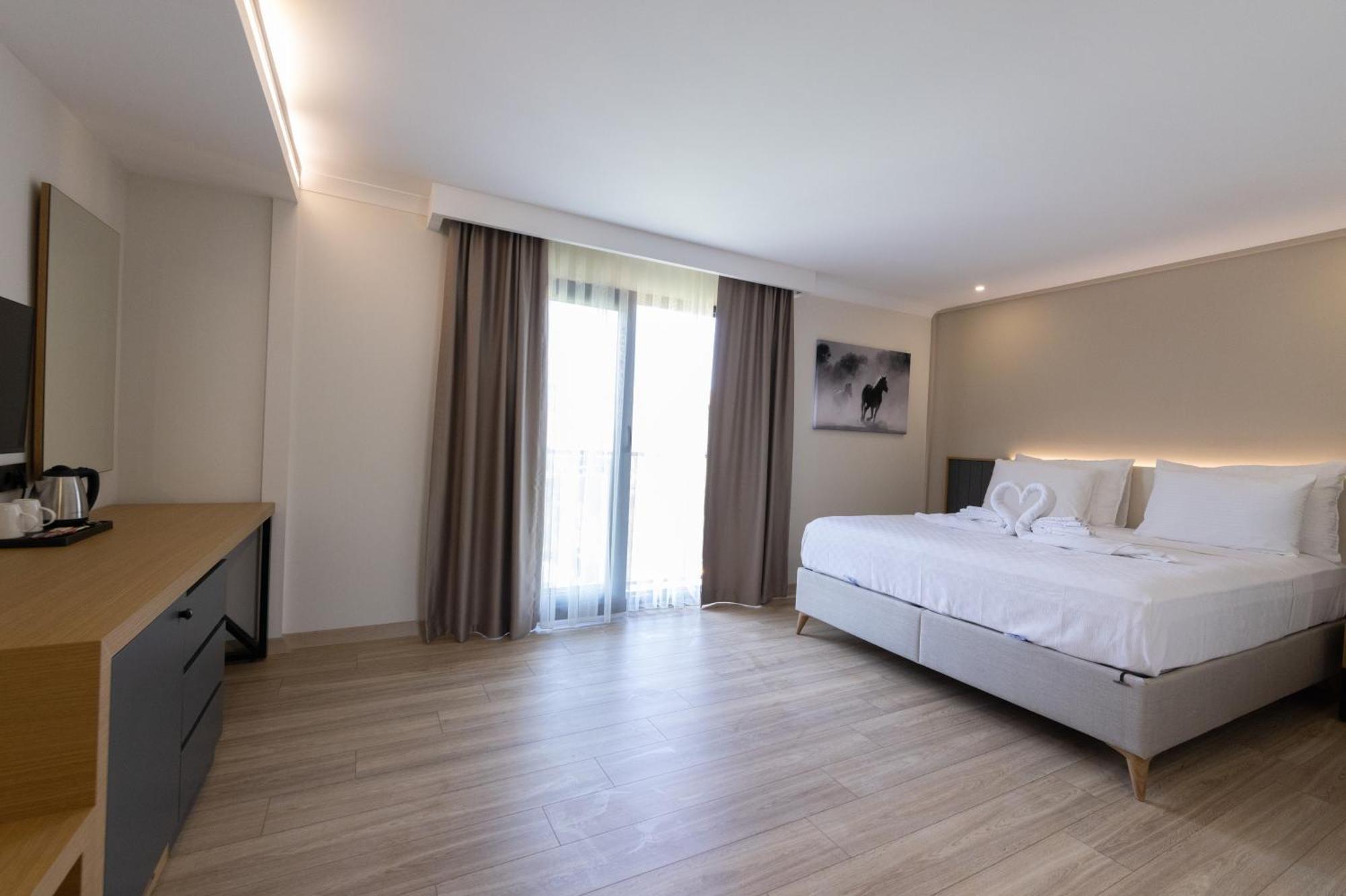 Three Points Hotel Beldibi  Bagian luar foto
