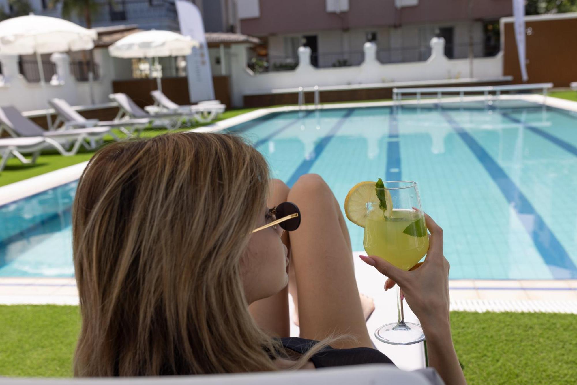 Three Points Hotel Beldibi  Bagian luar foto