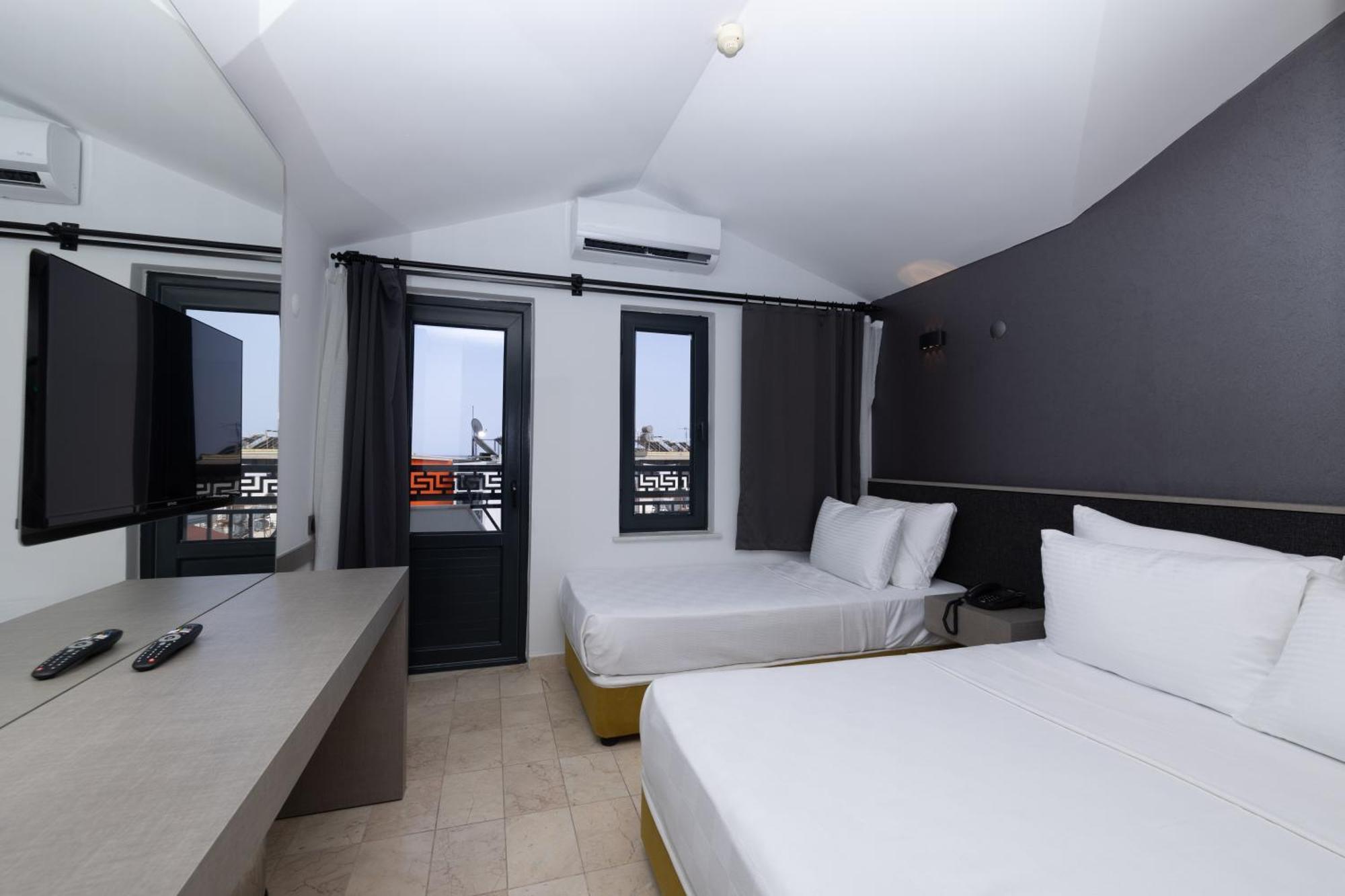 Three Points Hotel Beldibi  Bagian luar foto